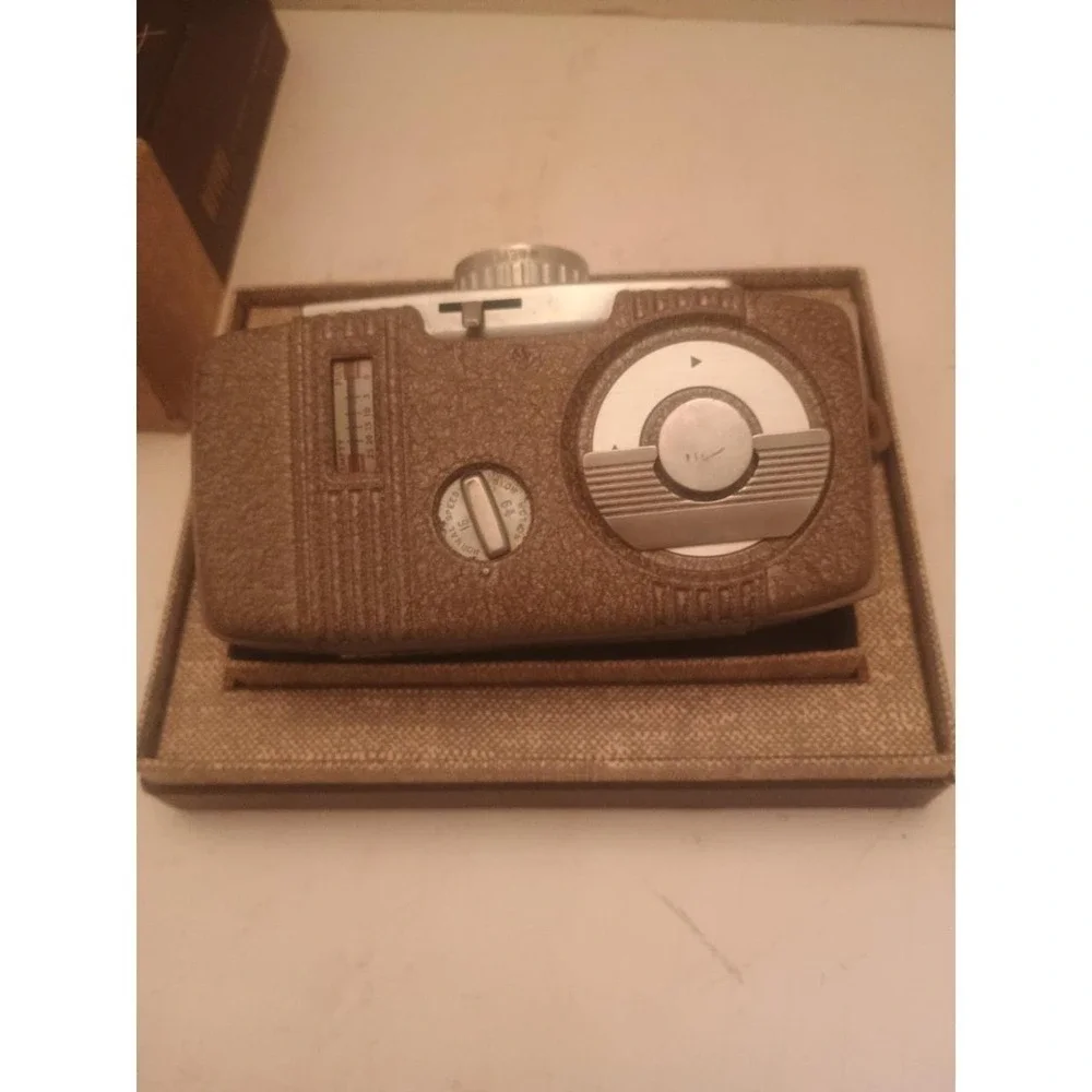 1950's Cine Movie Camera